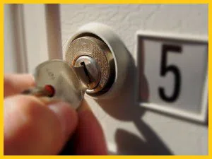 Expert Locksmith Store Riverside, RI 401-424-9801 - 23-9